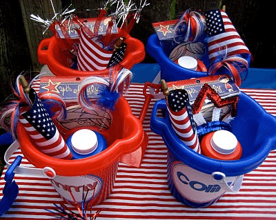 4th of July kids' party buckets