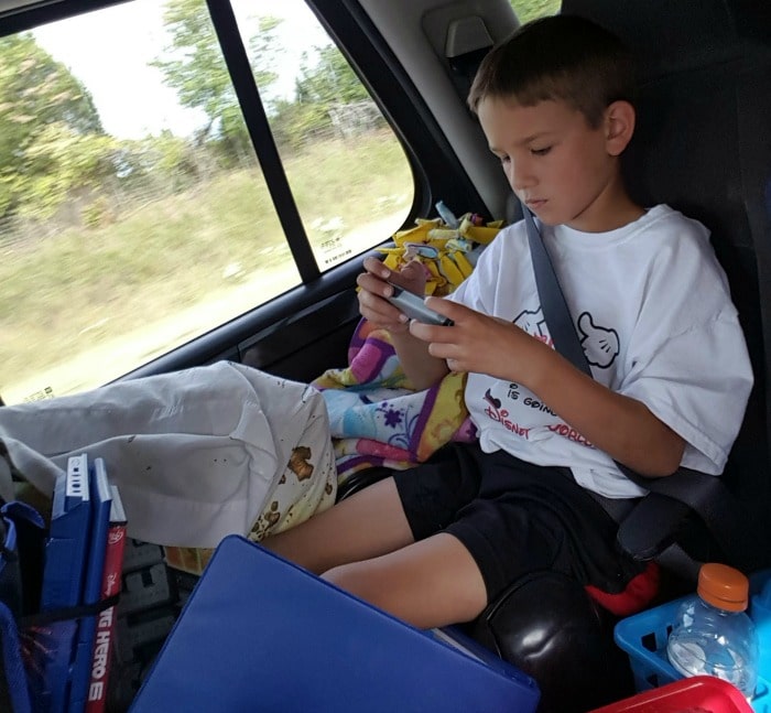 Whether you are driving or flying to your next destination, you'll love these tips for vacationing with children. Keep everyone organized and having fun!