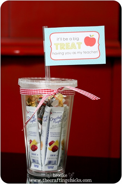 teacher gift - treat filled cup with printable