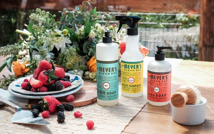 Get your Free Mrs. Meyer’s Summer Chef's Kit from Grove Collaborative! This set is everything you need to make summer cleanup easy and enjoyable.