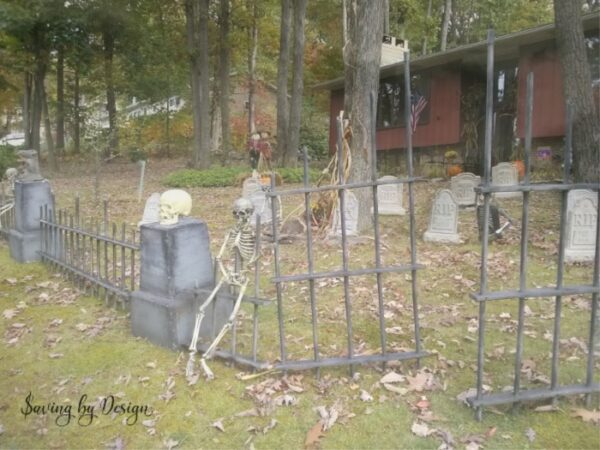 DIY Outdoor Halloween Decorations | Make a Halloween Graveyard